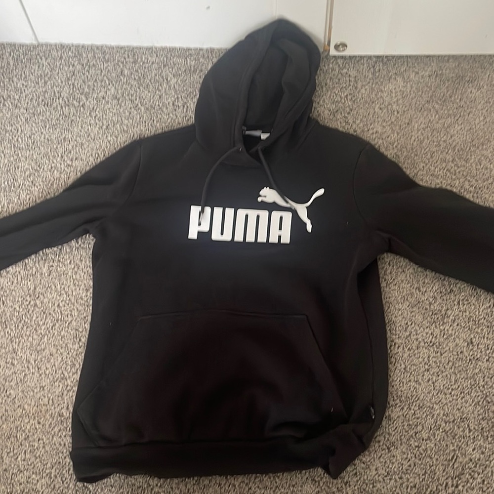 This is a black pima hoodie that is in great conditions